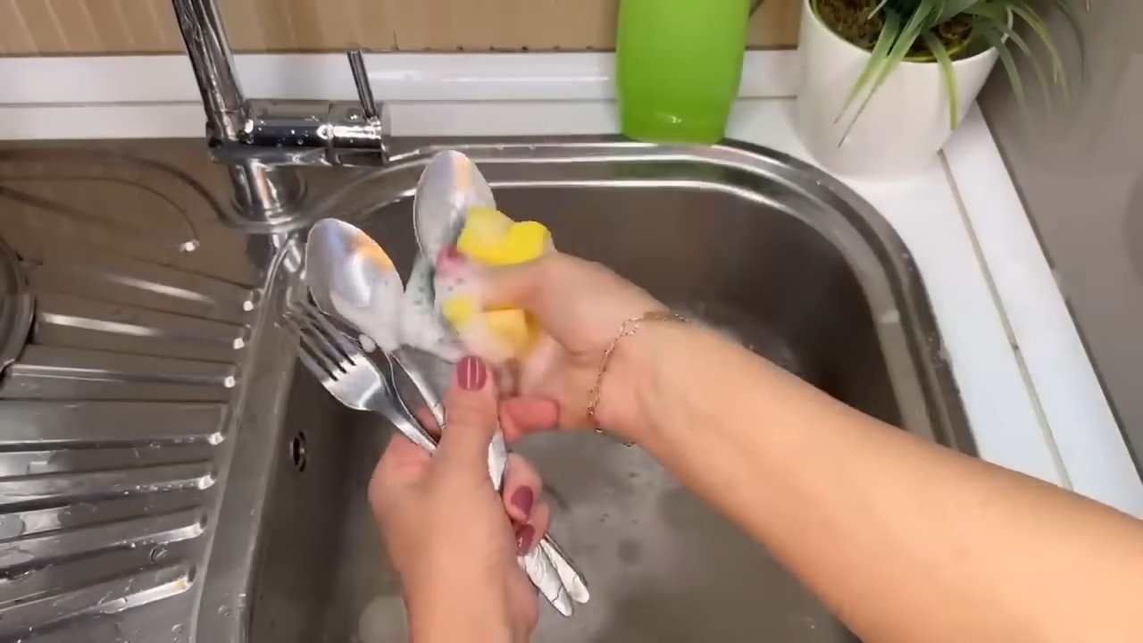 Salt and Detergent Cleaning Hack