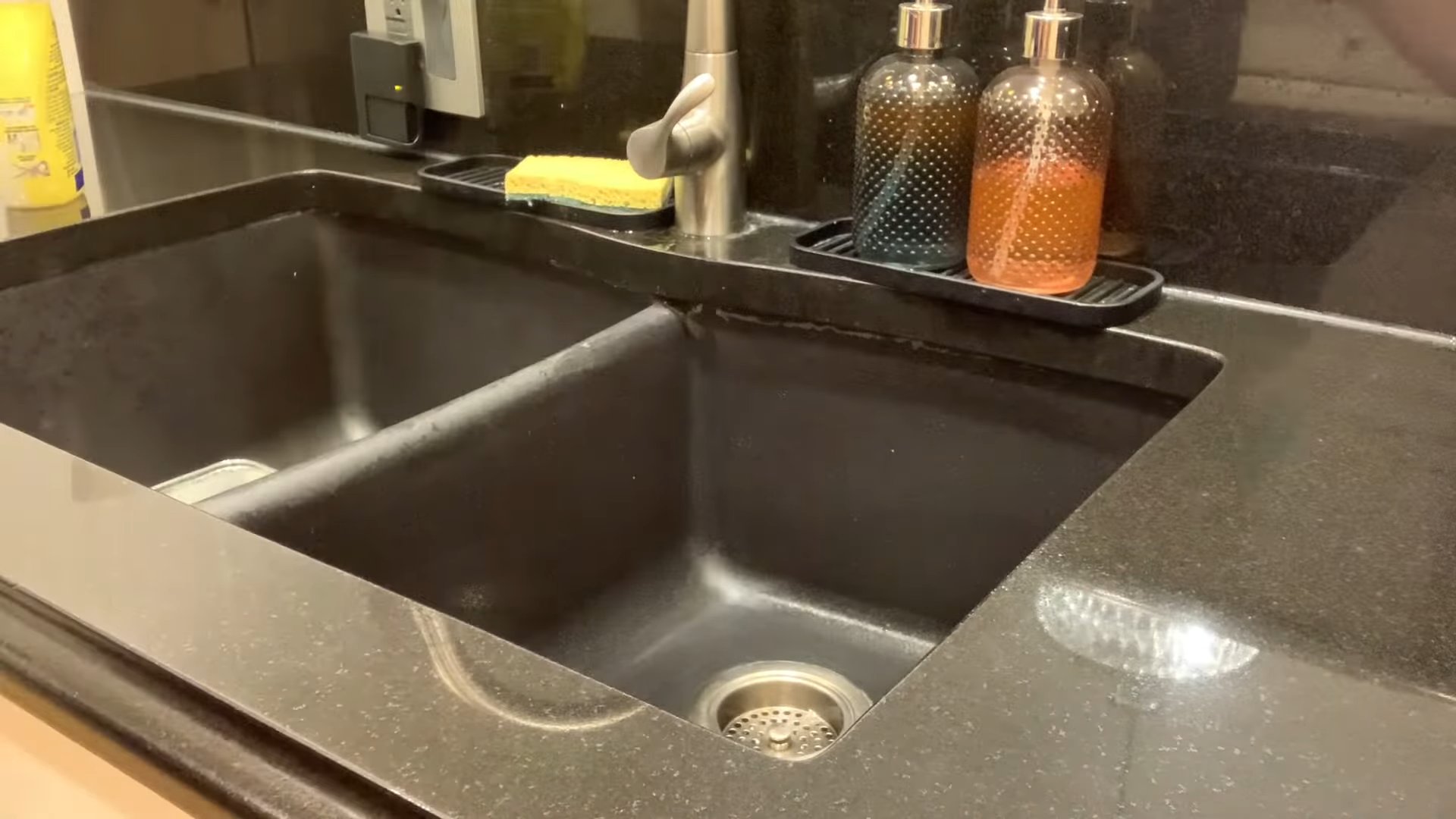 DIY vinegar cleaner