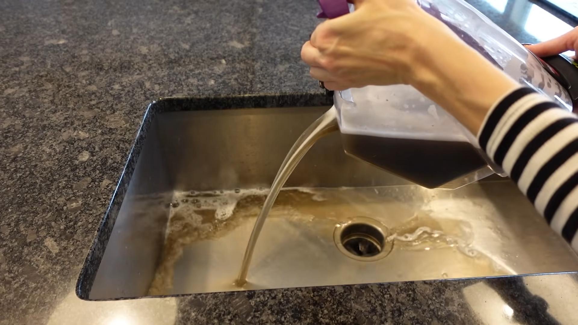 Essential Oil Carpet Cleaner